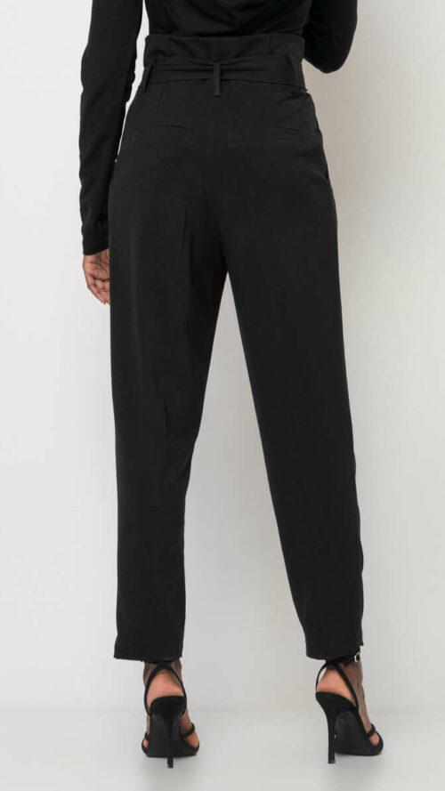 Μαύρο ψηλόμεσο παντελόνι με πιέτες, τσέπες και ασορτί αποσπώμενη ζώνη από πίσω